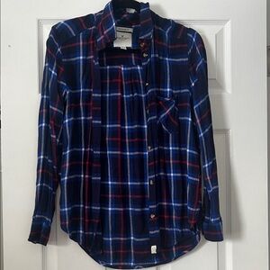 American Eagle Outfitters Blue and Red Plaid Button-Down Shirt